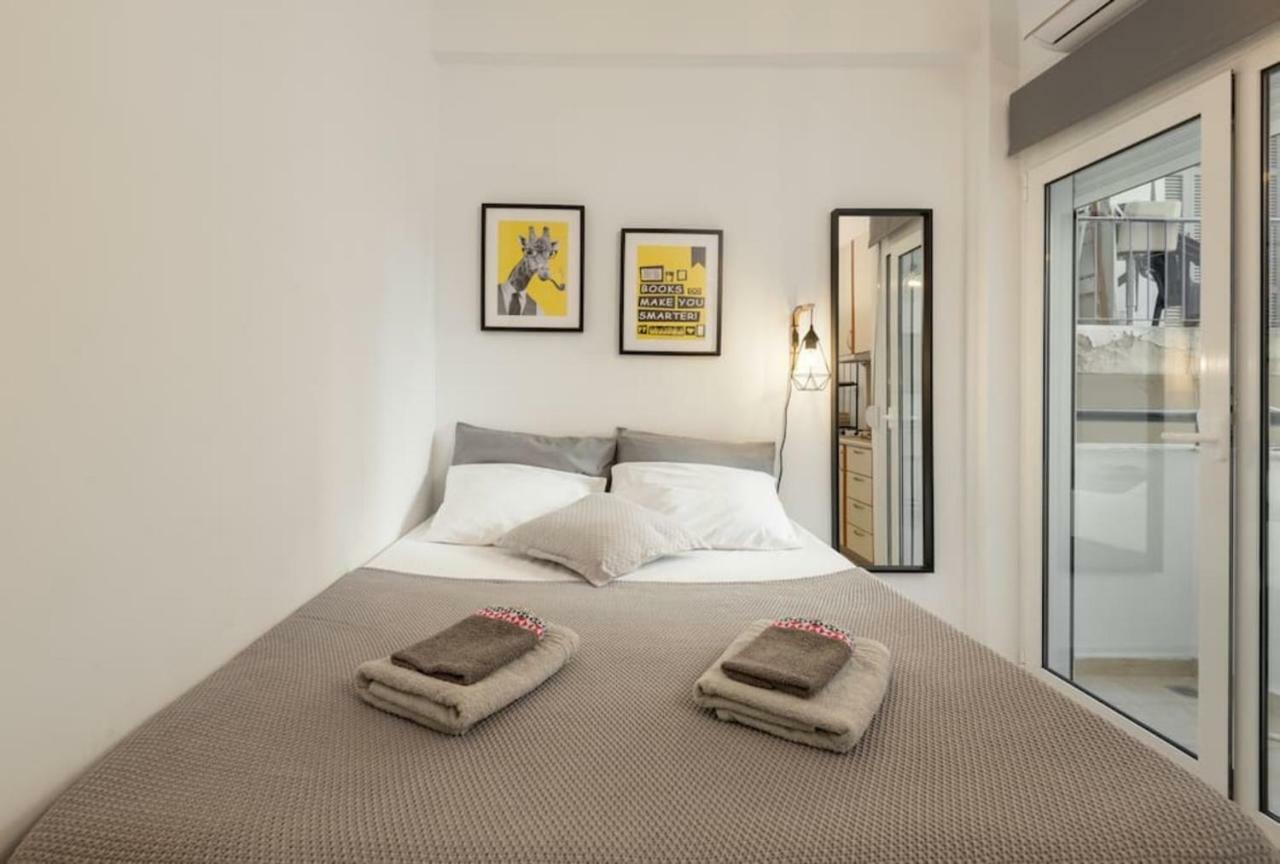 Central Studio! Fiber Wifi, Ac, Private, Self Check-In! Salonicco Esterno foto