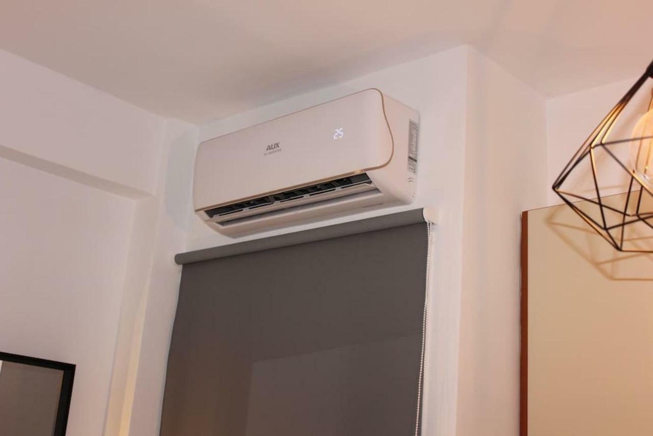 Central Studio! Fiber Wifi, Ac, Private, Self Check-In! Salonicco Esterno foto