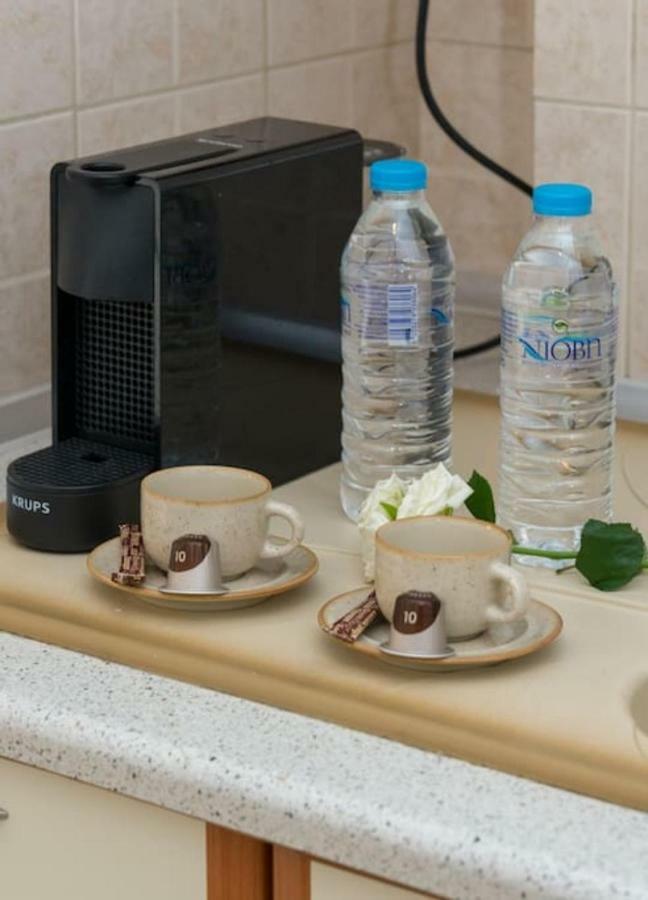 Central Studio! Fiber Wifi, Ac, Private, Self Check-In! Salonicco Esterno foto