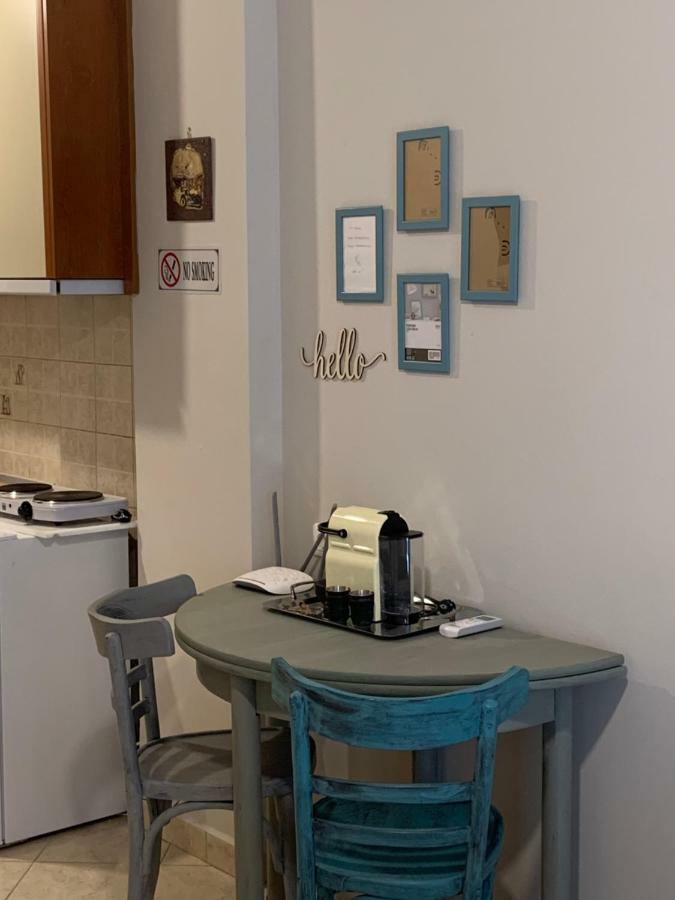 Central Studio! Fiber Wifi, Ac, Private, Self Check-In! Salonicco Esterno foto